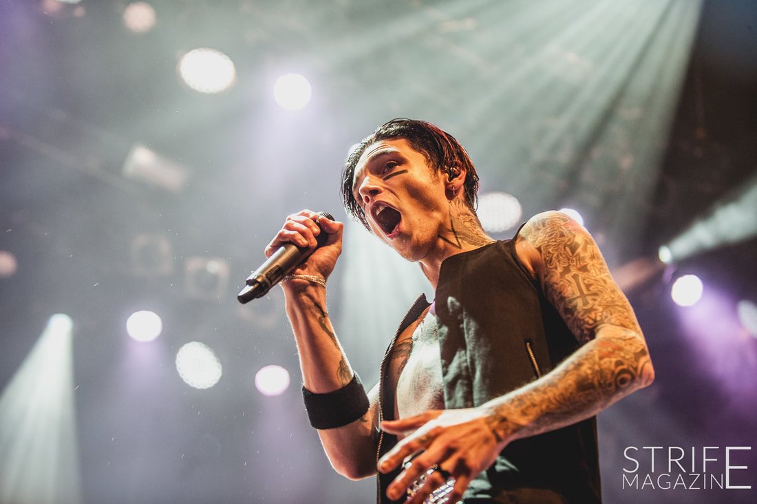andy-black-announces-new-headliner-tour