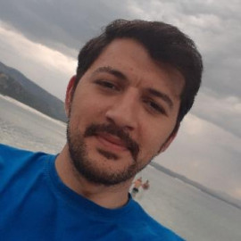 Arash Kosari